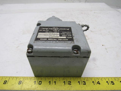 NEO-DYN Inc 100P13CC3A Pressure Switch  10 to 150 Psi  .5A/125VDC 10A/125/250V