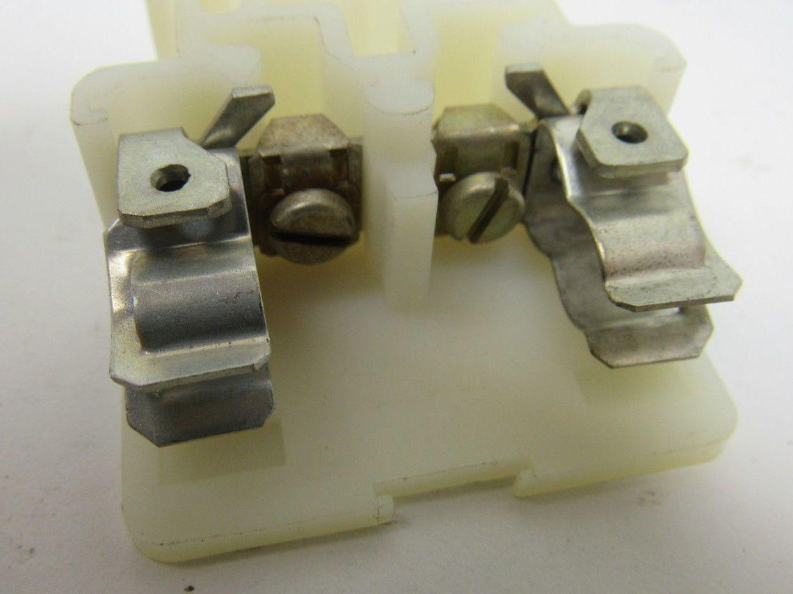 Allen Bradley 1492-CE6 Ser. A Terminal Block Fuse Clip Screw #22-#10 Lot Of 18