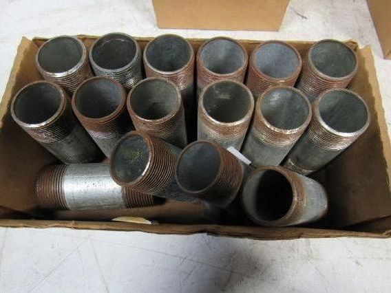 Assortment of 1-1/4" Galvanized Steel Rigid Conduit Nipple/Couplings Lot of 71