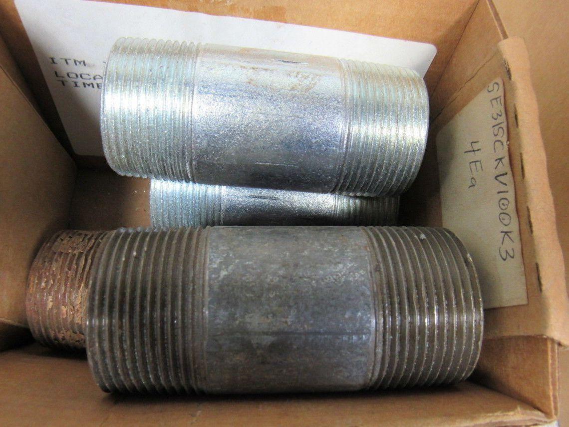 Assortment of 1-1/4" Galvanized Steel Rigid Conduit Nipple/Couplings Lot of 71