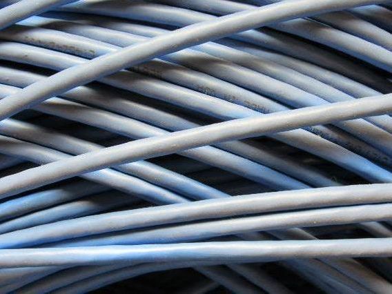 Uniprise 5ENP4P24-BL-P-CMS-PV Cat 5e Non-Plenum 4-Pair U/UTP Cable Blue 3048'