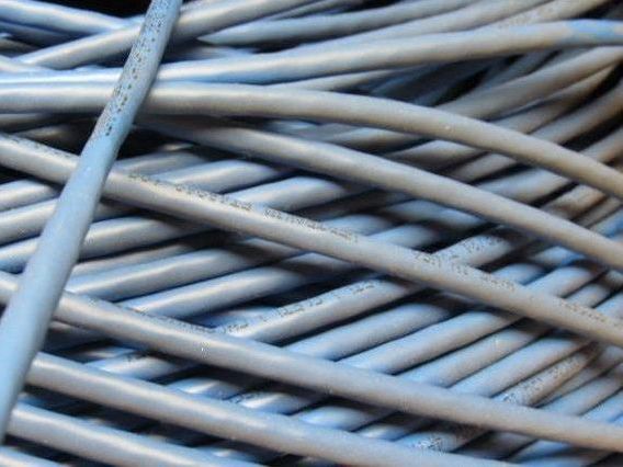 Uniprise 5ENP4P24-BL-P-CMS-PV Cat 5e Non-Plenum 4-Pair U/UTP Cable Blue 3048'