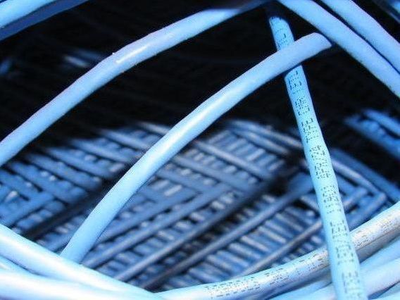 Uniprise 5ENP4P24-BL-P-CMS-PV Cat 5e Non-Plenum 4-Pair U/UTP Cable Blue 3048'