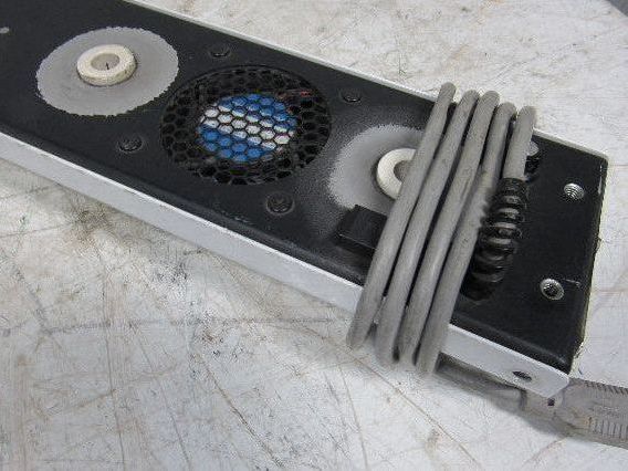 Desco A60420 Chargebuster Overhead Ionizer 120V 3 Fans 40"