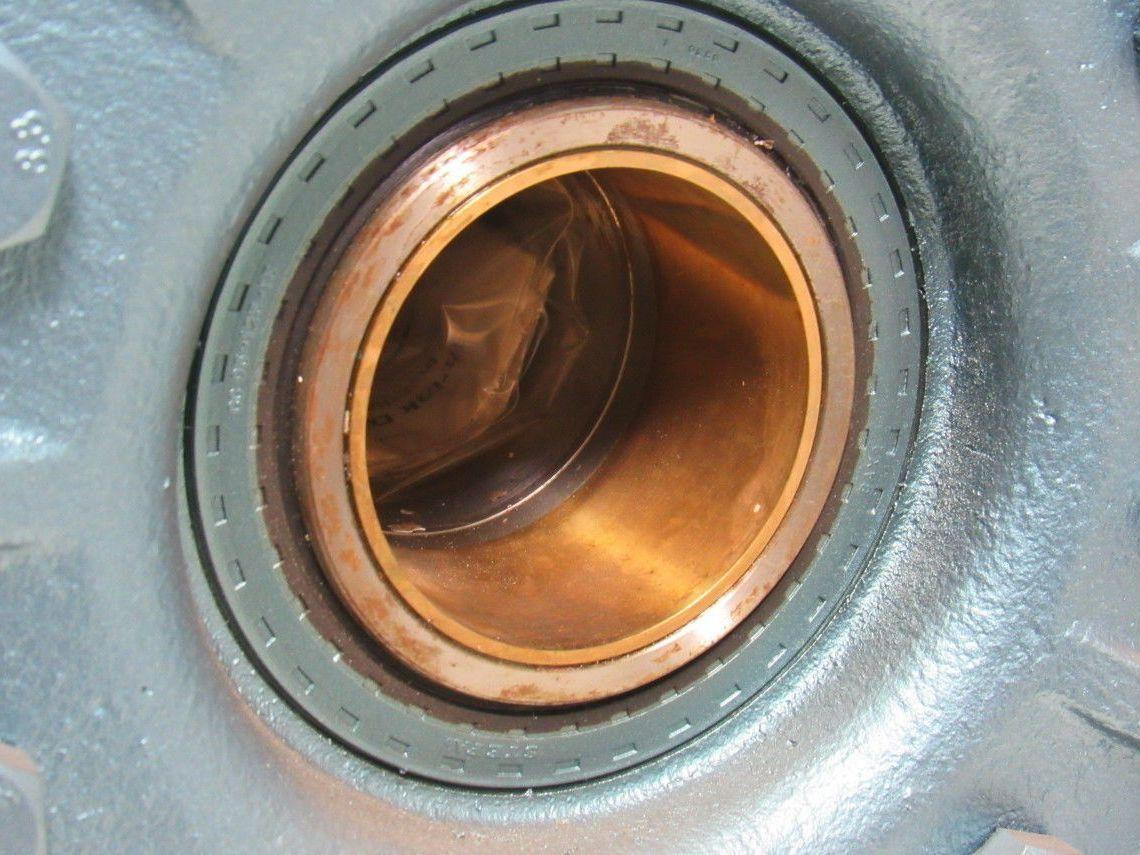 SEW-EURODRIVE  KHF97R57DT90S4BMG2Z Gear box Speed Reducer 342:1 Ratio New