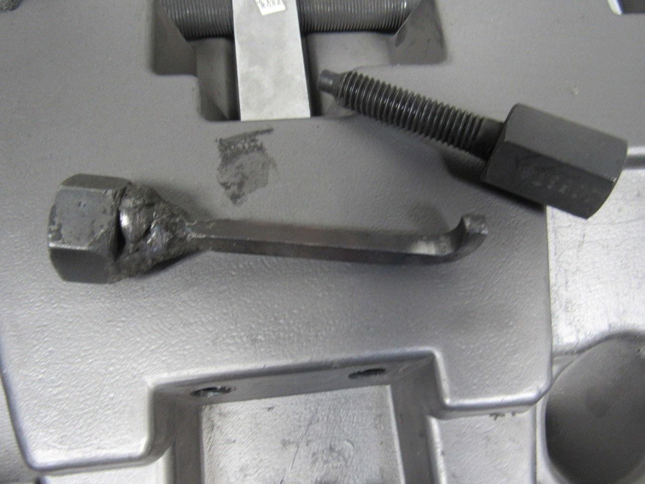 Power Team 1181 Slide Hammer Kit Some Parts Missing