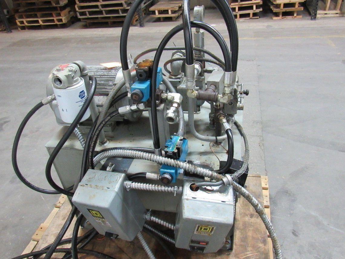 DENISON EATON 5 HP 27 GALLON Hydraulic Power Unit W/ Extras ! See Description