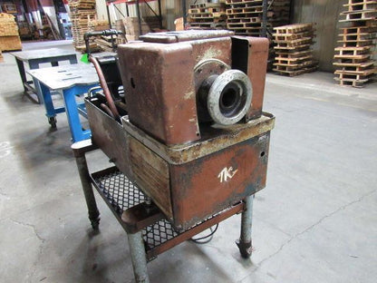 OSTER 582 Pipe & Bolt Threader W/2 Quadversal Die Heads 1/8"-2" 115V On Casters