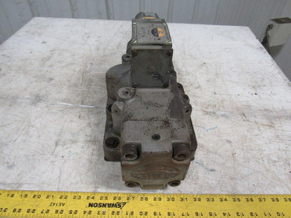 Racine L-30507 3000 PSI 4 Way Hydraulic Solenoid Control Valve 115V Coil