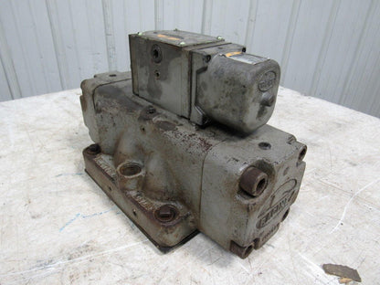 Racine L-30507 3000 PSI 4 Way Hydraulic Solenoid Control Valve 115V Coil