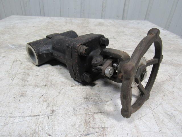 EAGLE BELLOWS 1-1/2" G8 Globe Valve A105 1975PSI@100f