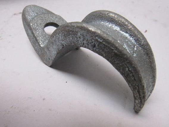 Crouse Hinds 514 1-1/2" Half Strap One Hole Rigid Conduit Hanger Lot Of 50