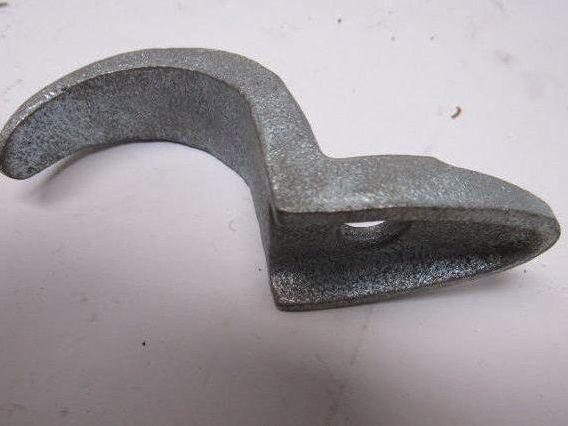 Crouse Hinds 514 1-1/2" Half Strap One Hole Rigid Conduit Hanger Lot Of 50