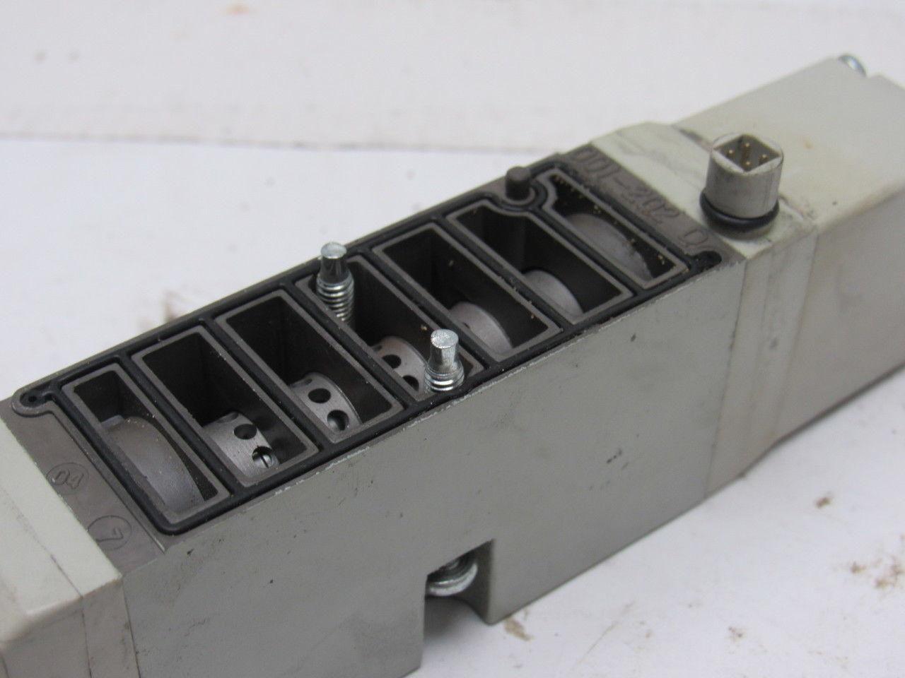 Numatics 123BB4Z2MN00061 4/2 Way 150 PSIG 24VDC Piloted Solenoid Valve