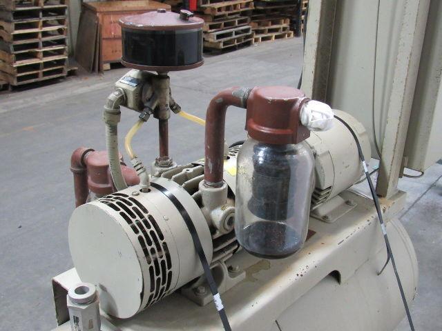 Squire Cogswell Atm-5565-3D-60G 3Hp Vacuum Pump Gast 5565-V4 125Gal Tank 3Ph