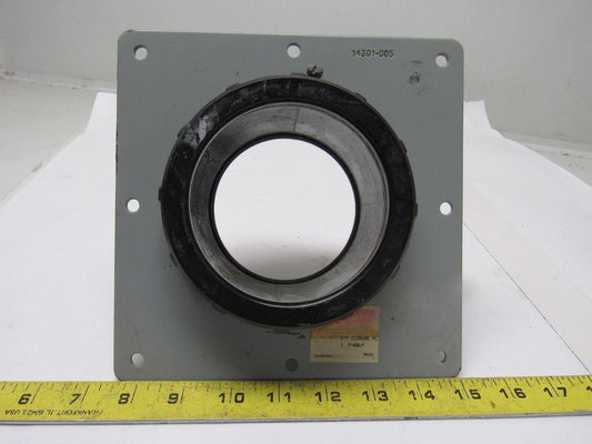 OZ/Gedney A400 4" Insulated Rigid Conduit Box Connector/ Mounting Plate