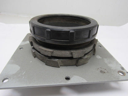 OZ/Gedney A400 4" Insulated Rigid Conduit Box Connector/ Mounting Plate