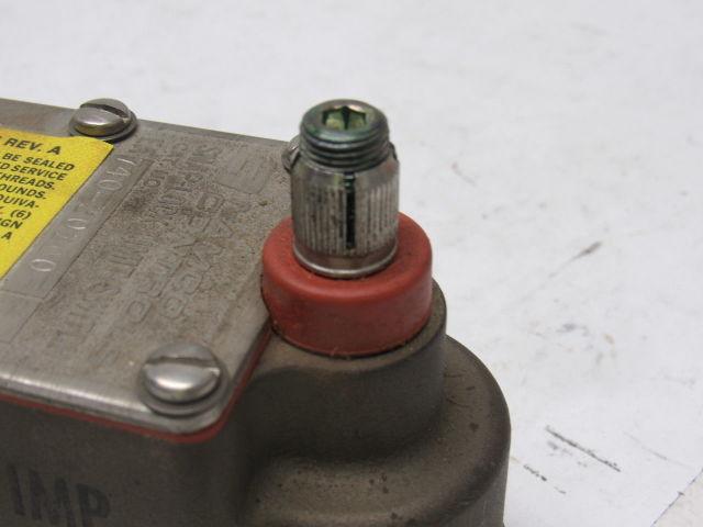 Namco Controls 740-20100  Snap Lock Limit Switch