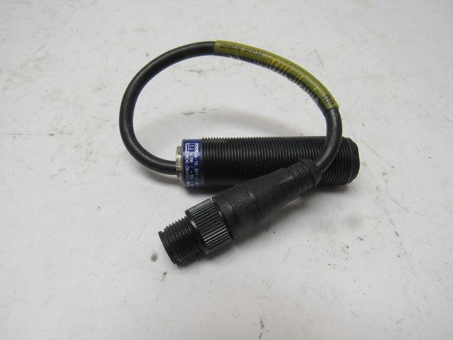 Telemecanique XU1P18PL9AB Photoelectric Sensor NIB