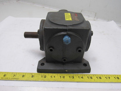 Boston Gear R137-CM1 Gear Reducer 1:1 Ratio 1750 input/output RPM, Right Angle