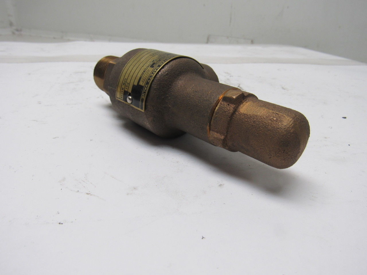 Dresser 1478 3/4" Port Brass Safety Valve 15 PSI 7.6 GPM