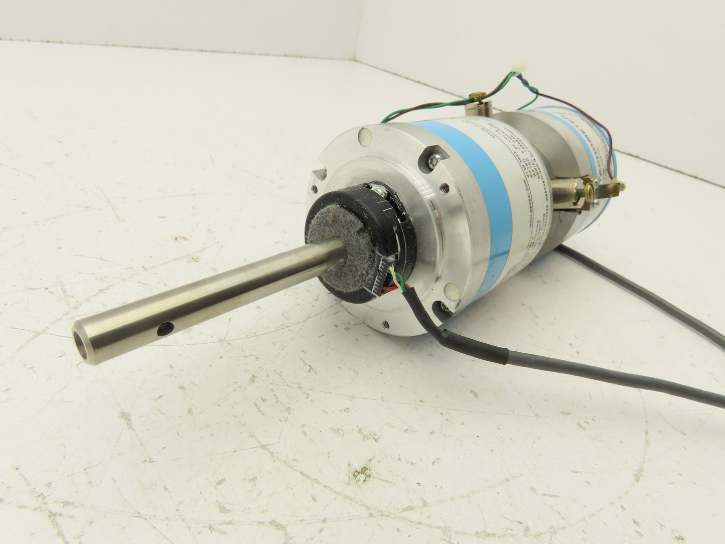 Pacific Scientific 2VM62-024-4 24V Low Inertia PMDC Servomotor 3/8"x2-7/8" Shaft