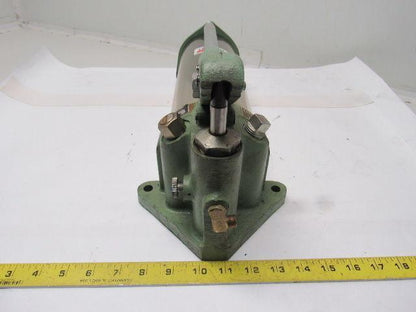 Lincoln Model 1812 Centroiler Fluid Manual Lubricant Pump