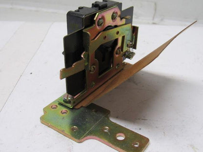 General Electric CR205X300B 600V 250VDC NEMA 3&4 Auxiliary Contact Kit