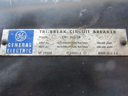 GE General Electric 83F 700A Tri Break Circuit Breaker 600V 3 Pole