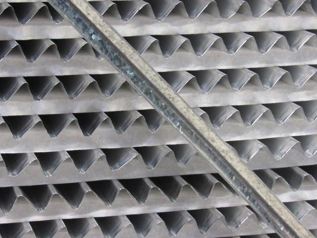 Aerostar 16266 24x24x12 MERV 11 Double Header Steel & Fiberglass Media Filter