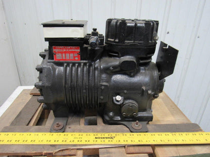 Copeland NRB2-0400-TFD 4Hp 460V 50/60Hz. Semi Hermetic Refrigeration Compressor