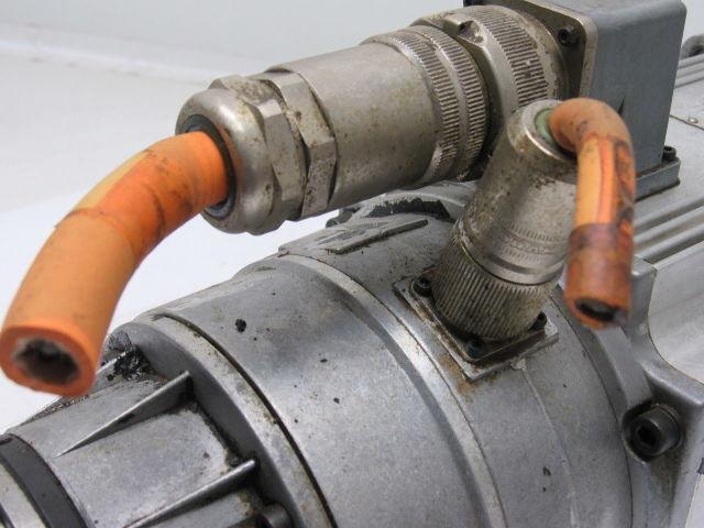 Indramat MAC090A-0-ZD-4-C/110-B-0/WI511LV/S001 Electric Servo Motor 2000RPM