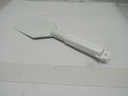 Dynalon Nylon Or PE Rigid Blade Scrapper Spatula Lab 13-1/2" OAL 4-1/2" Wide