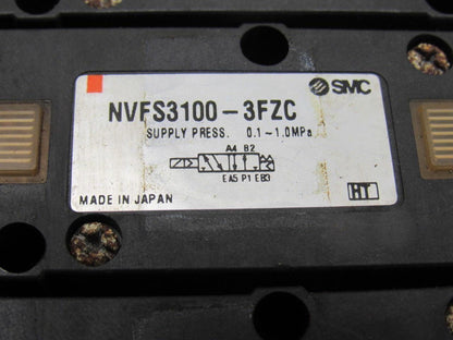 SMC NVFS3100-3FZC 4/2 Single Solenoid 94-138V Coil 10 Air Valve Bank Assembly