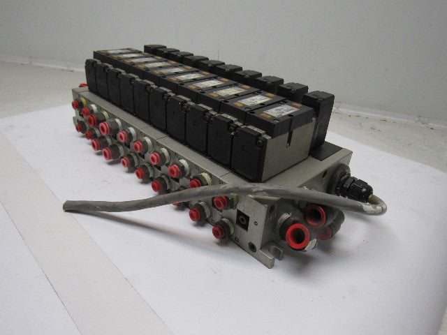 SMC NVFS3100-3FZC 4/2 Single Solenoid Spring Return 10 Valve Bank 94-138V Coil