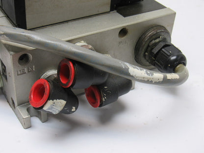 SMC NVFS3100-3FZC 4/2 Single Solenoid Spring Return 10 Valve Bank 94-138V Coil