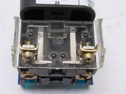 Allen Bradley 800T-QA24RAV Ser. T 24V Guarded Momentary Contact E-Stop N/C