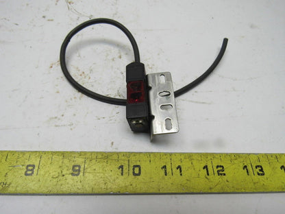 Omron E3S-AR61 Photoelectric Sensor Switch 11" Cord