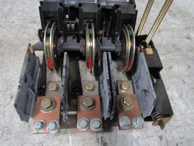 Allen Bradley Ser A 600A 600VAC 250VDC MAX 3Ph Disconnect Switch