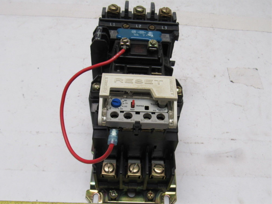 Allen Bradley 592-A1CA | 509-BOD-A1C NEMA 1 600v Contactor 110v Coil 12-38A 10Hp