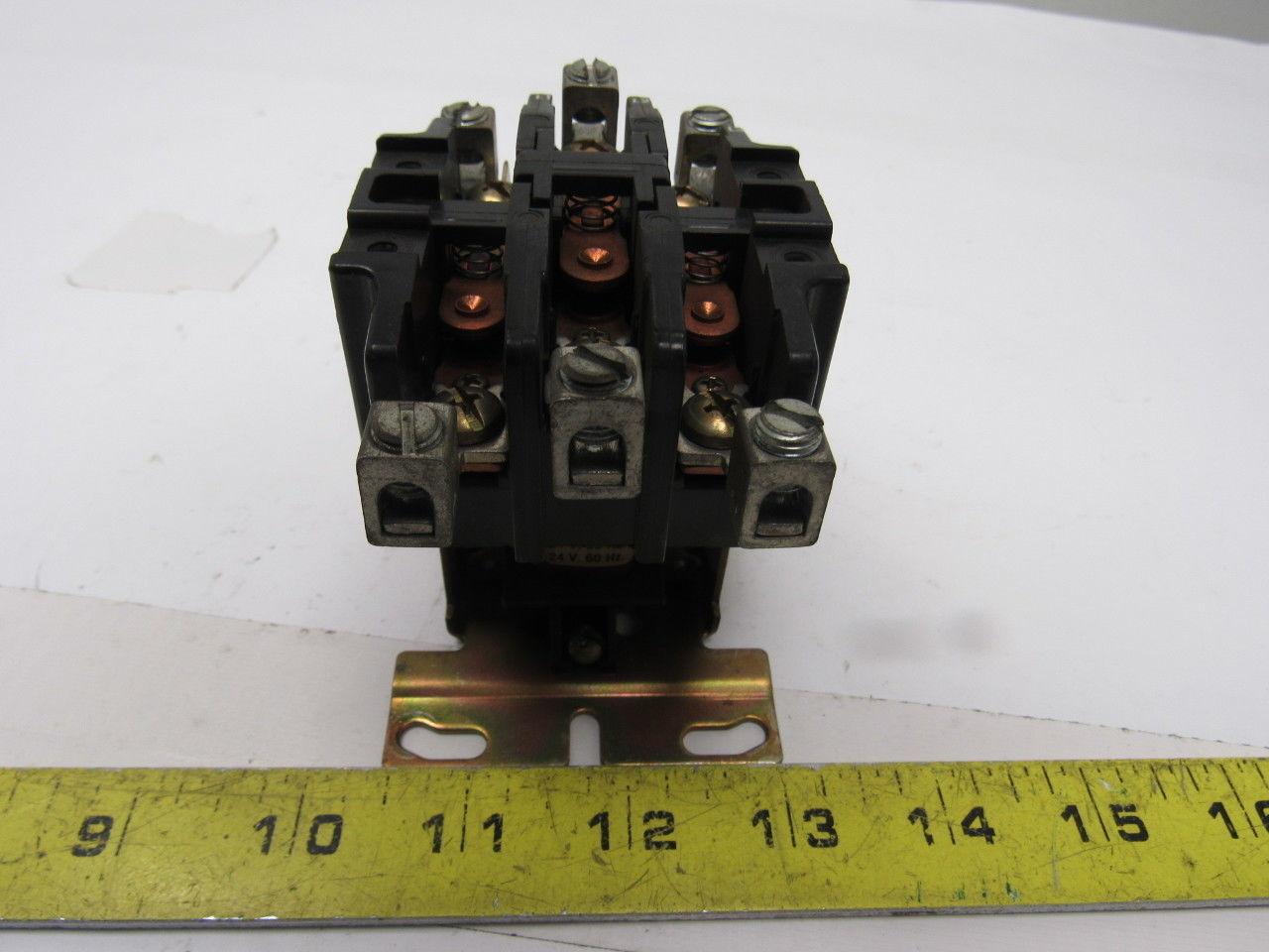 Furnas 42CE35AJ223 Ser A 600V 15Hp MAX 24V Coil Definite Purpose Controller