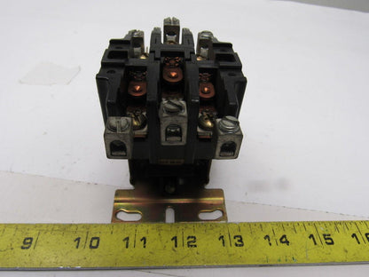Furnas 42CE35AJ223 Ser A 600V 15Hp MAX 24V Coil Definite Purpose Controller
