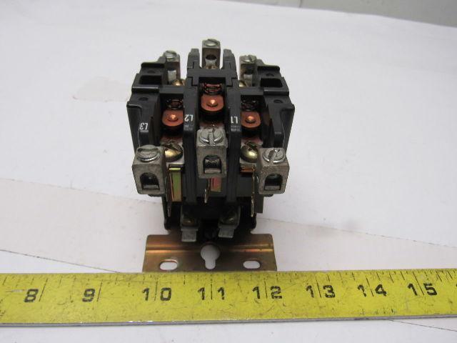 Furnas 42CE35AJ223 Ser A 600V 15Hp MAX 24V Coil Definite Purpose Controller