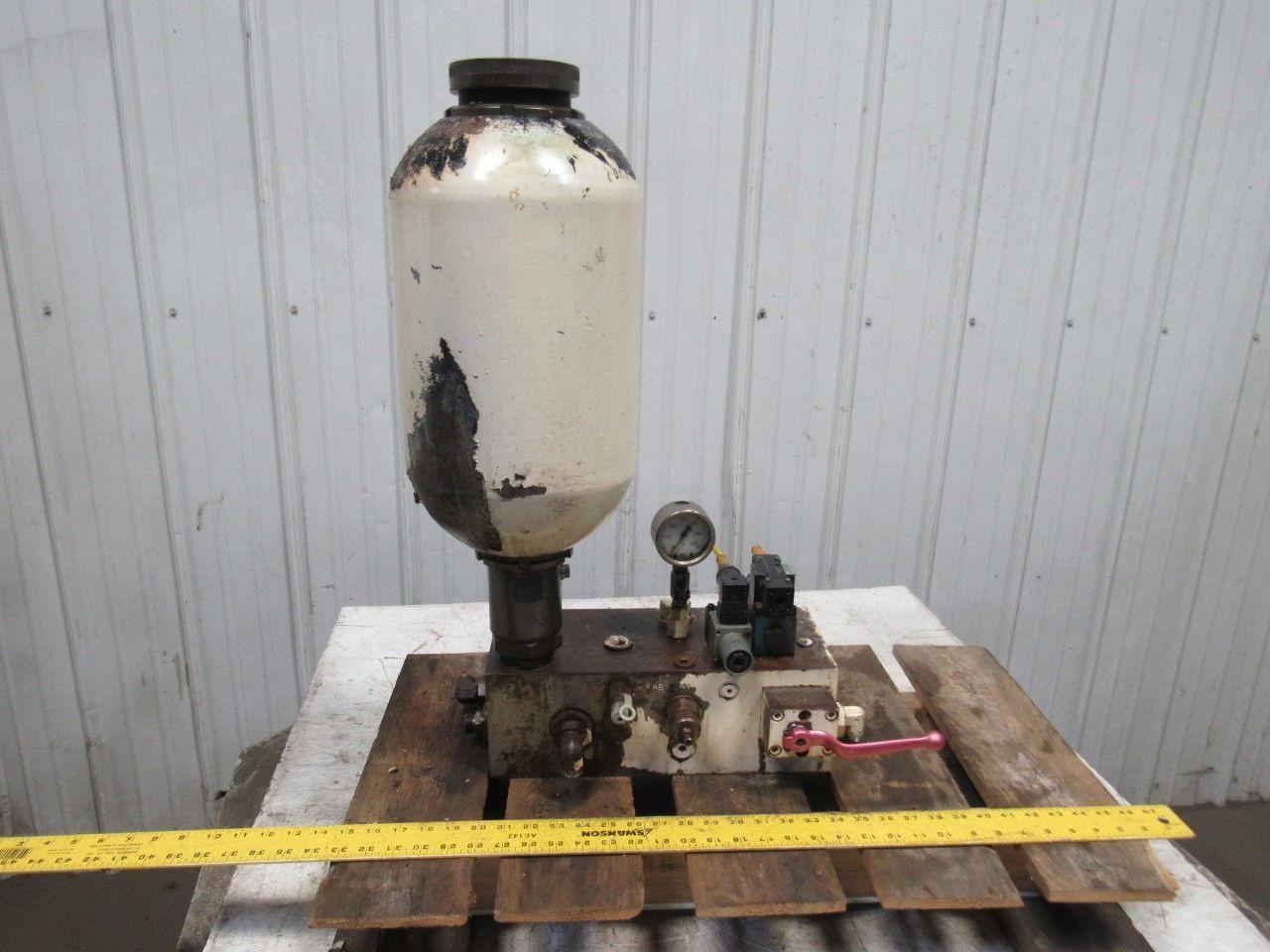 Hydac 02055208 2.5 Gal 3000PSI Hydraulic Bladder Accumulator W/ Manifold Block