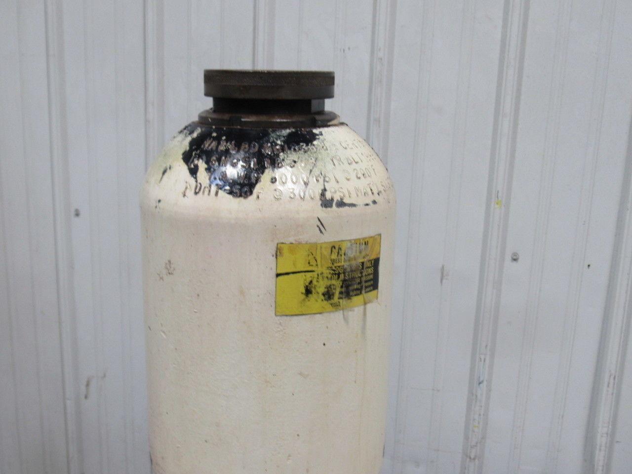 Hydac 02055208 2.5 Gal 3000PSI Hydraulic Bladder Accumulator W/ Manifold Block