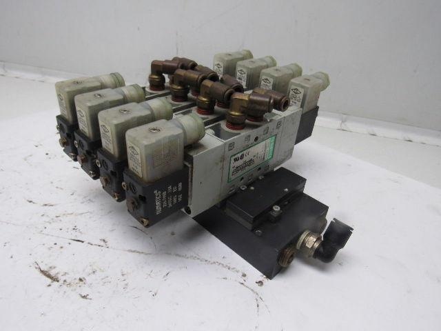 Numatics L22BB552B000061 5/3 Double Solenoid Operated 4 Valve Bank 24VDC Coils