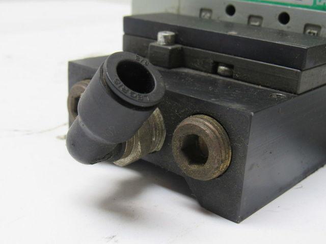 Numatics L22BB552B000061 5/3 Double Solenoid Operated 4 Valve Bank 24VDC Coils