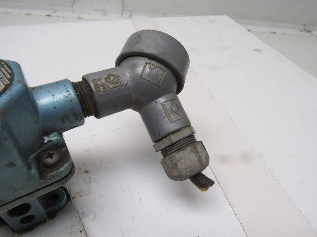 Skinner A3LB2177 110/120V 50/60Hz 175PSI 3 Way Direct Acting Valve 1/8" Ports