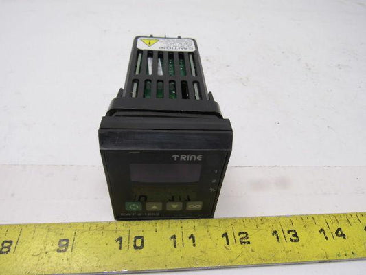 Trine 93BB-1DD0-00AS Temperature Controller Green Red Display 100-240V