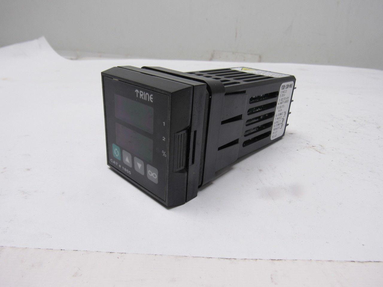 Trine 93BB-1DD0-00AS Temperature Controller Green Red Display 100-240V